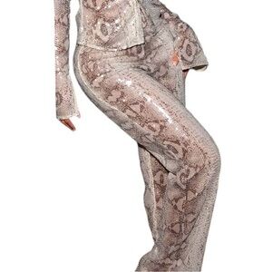 🅽🅴🆆𝗣𝗿𝗲𝘁𝘁𝘆𝗟𝗶𝘁𝘁𝗹𝗲𝗧𝗵𝗶𝗻𝗴 Silver Snake Sequin Wide Leg Trousers 0